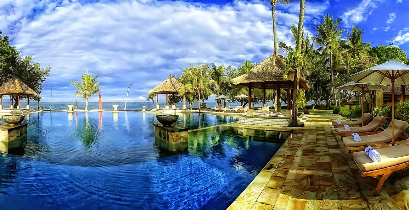 Toàn cảnh khu nghỉ dưỡng ven biển Hồ Tràm